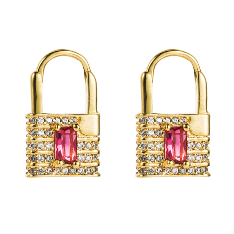 European and American Ins Fashion Amore Creative Love Block Orecchini femminili Rame Orecchini placcati in oro micro-intaidici Zircone orecchio gioielli